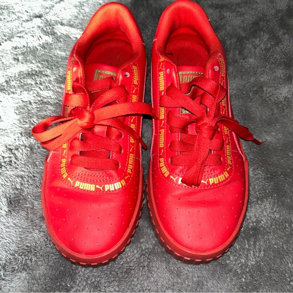 Puma Kids Vibrant Red Sneakers - Picture 1 of 6